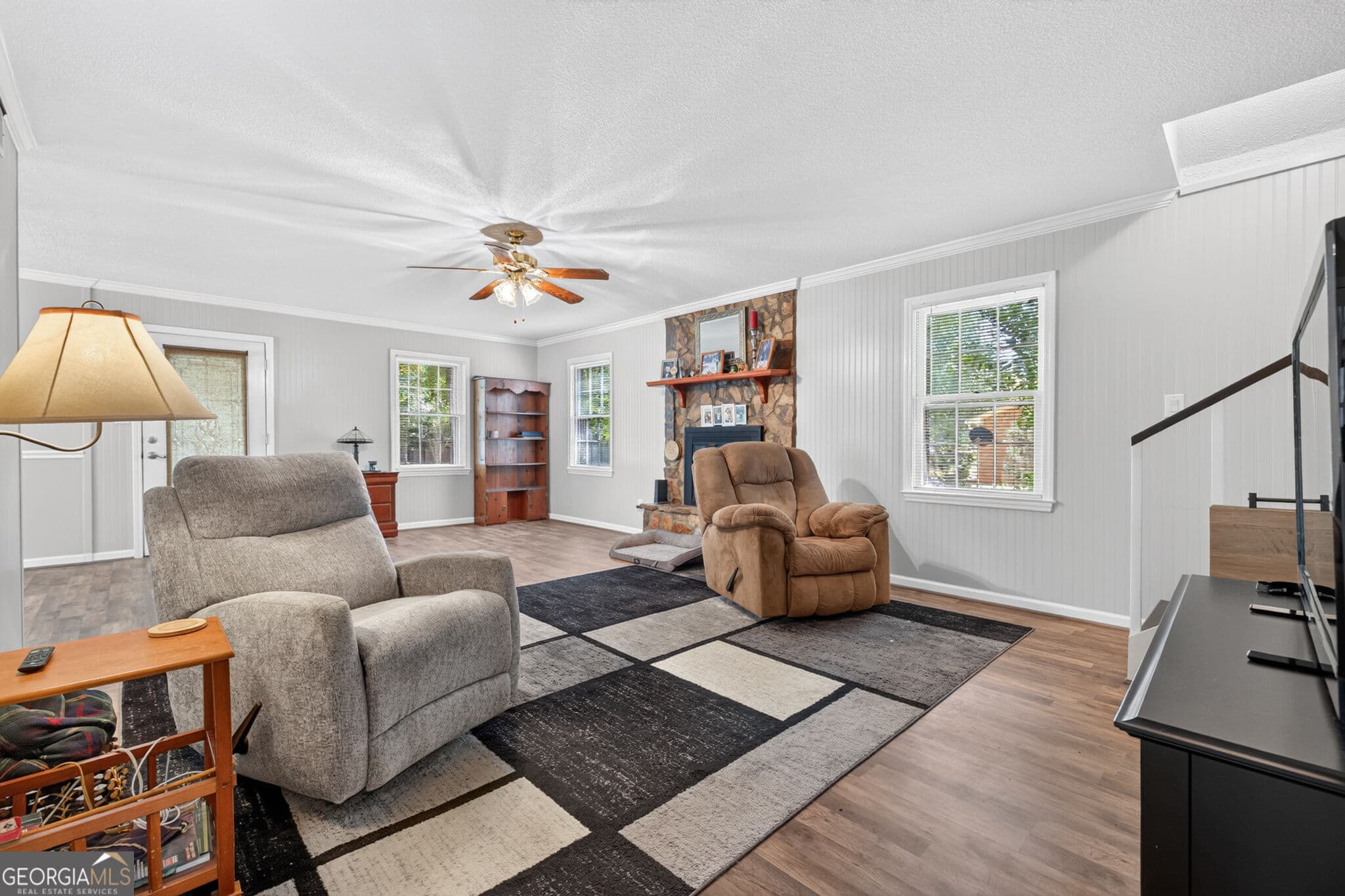 4 bedroom, 2 bathroom, 1,656 sq ft single family residence for sale at 49 Cotton Road, Winterville, GA 30683 — photo 4