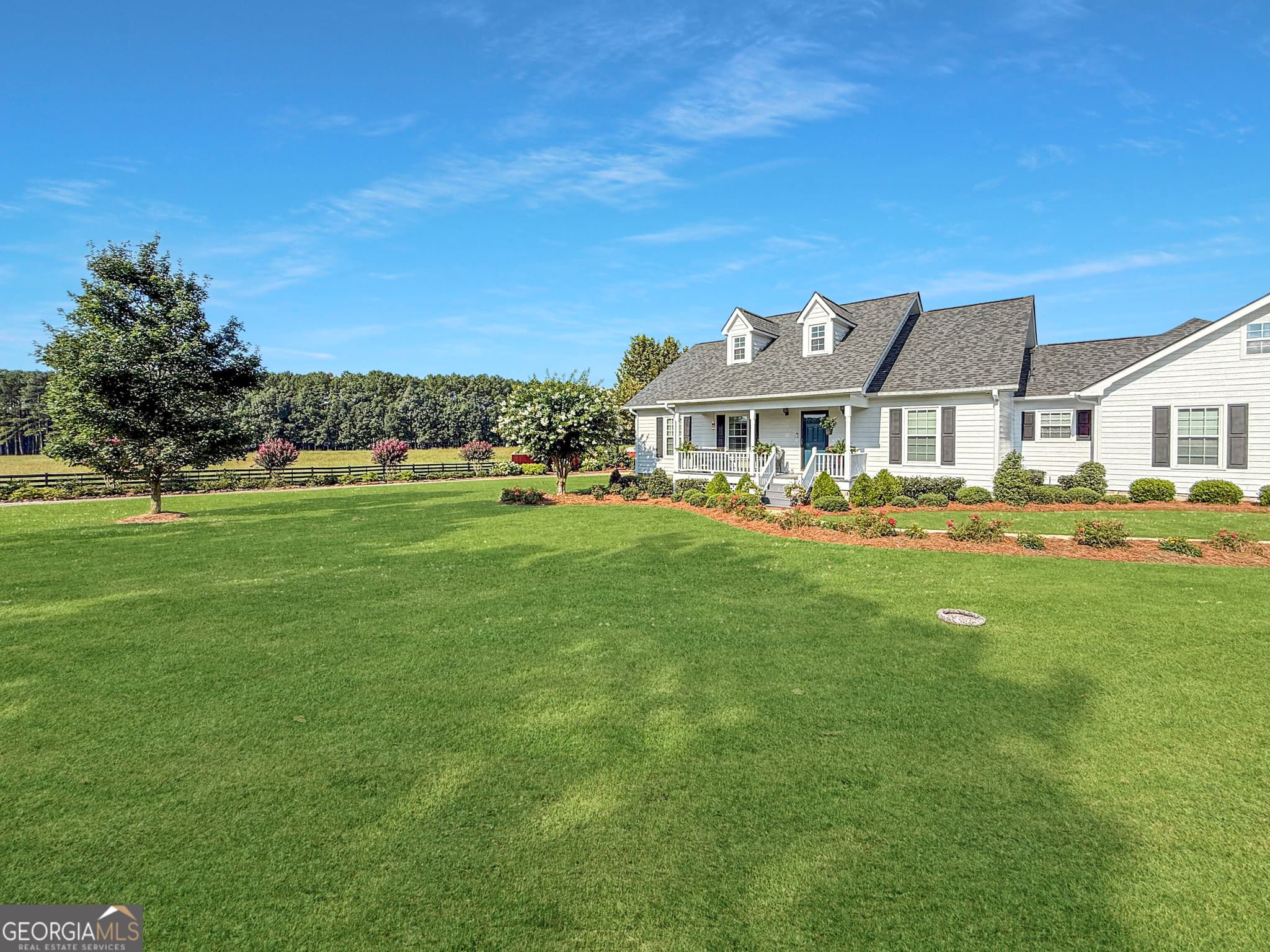 3 bedroom, 2.5 bathroom, 2,611 sq ft farm for sale at 6356 Highway 191, Comer, GA 30629 — photo 3