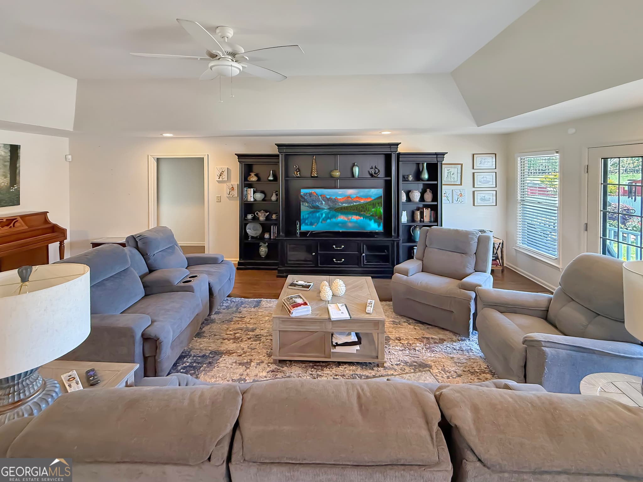 3 bedroom, 2.5 bathroom, 2,611 sq ft farm for sale at 6356 Highway 191, Comer, GA 30629 — photo 8