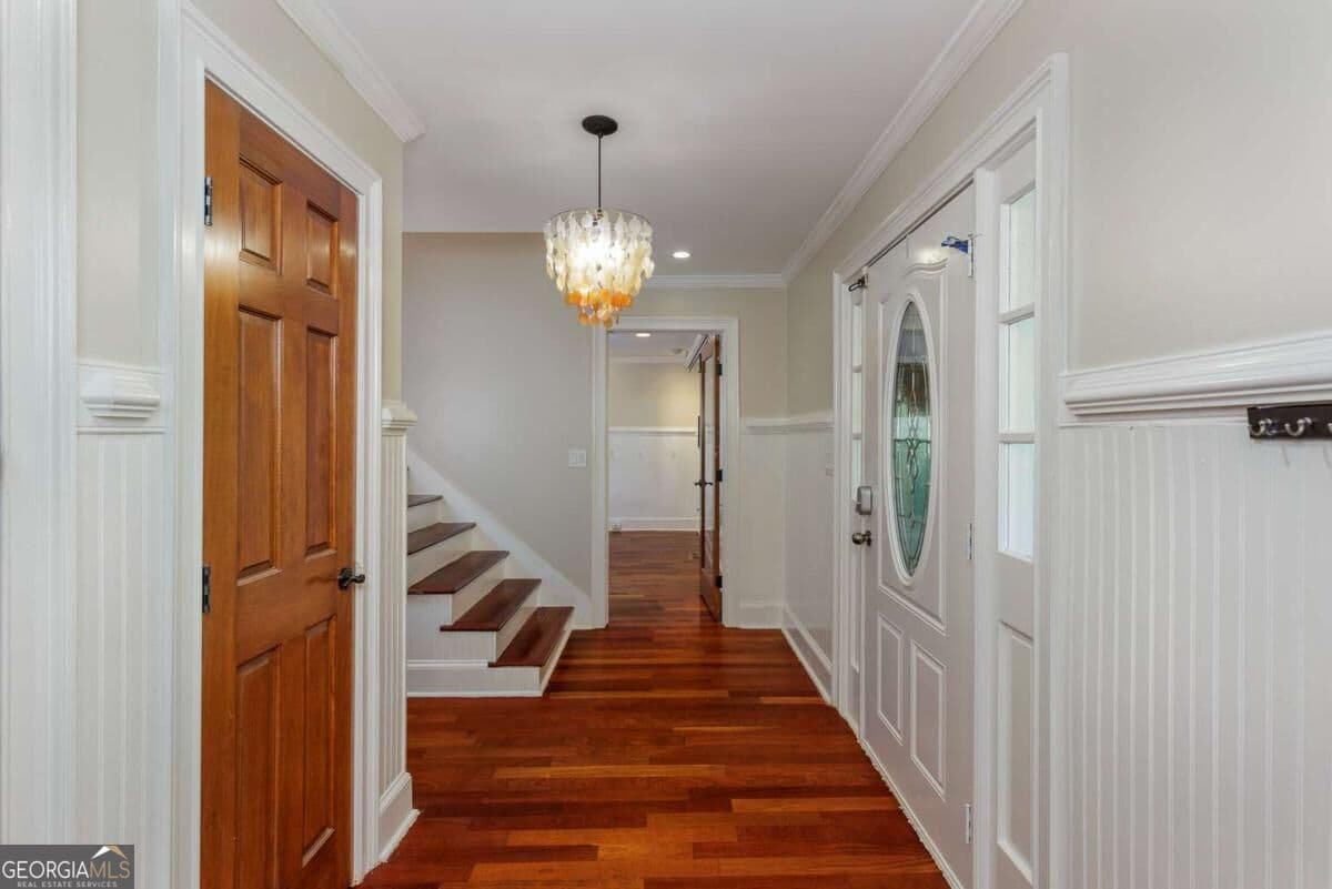 6 bedroom, 4.5 bathroom, 3,639 sq ft single family residence for sale at 4257 Arbor Club Drive, Marietta, GA 30066 — photo 8