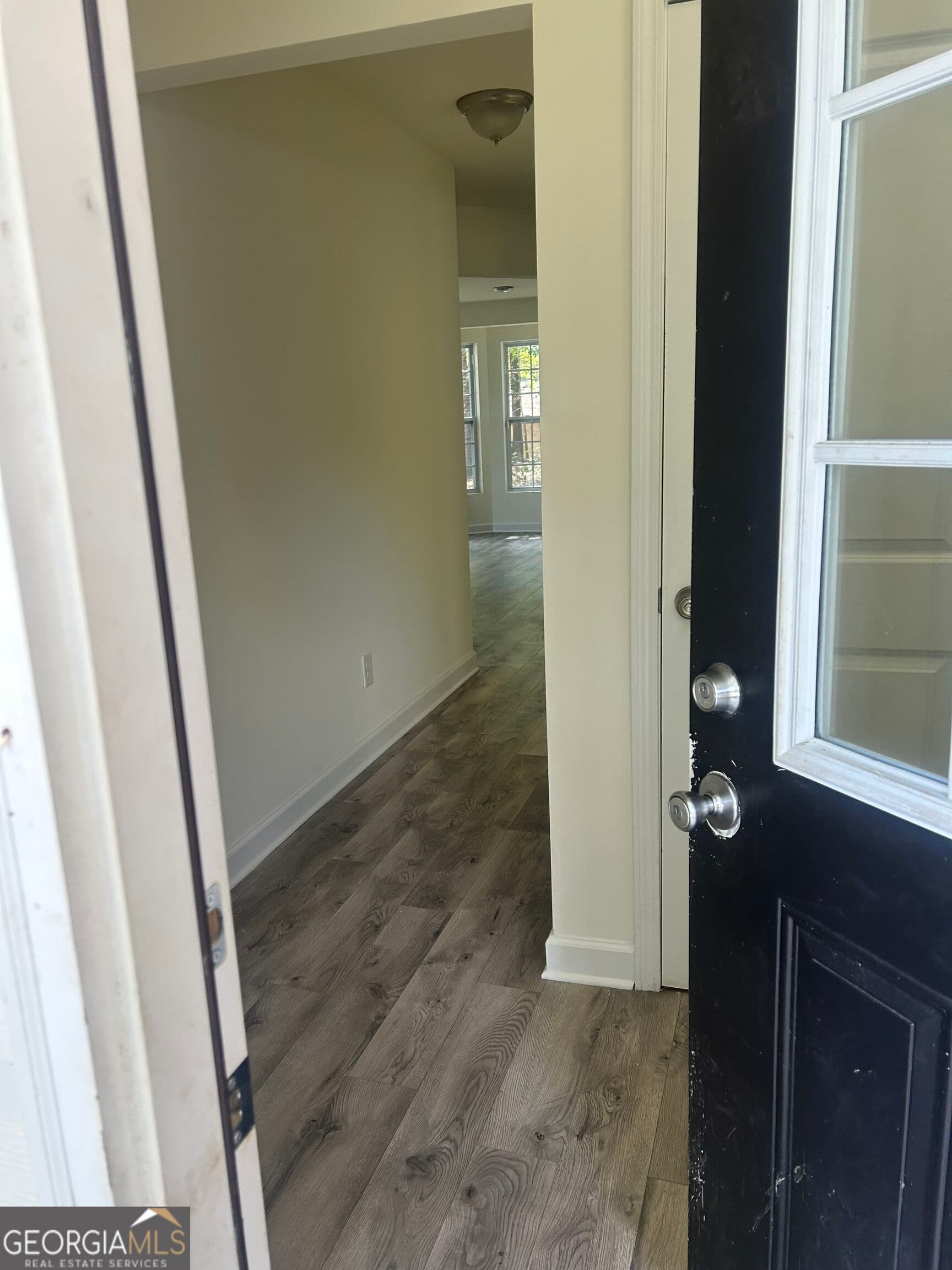 3 bedroom, 2.5 bathroom, 1,679 sq ft single family residence for rent at 7040 Hassana Lane, Fairburn, GA 30213 for $2,500 a month — photo 2