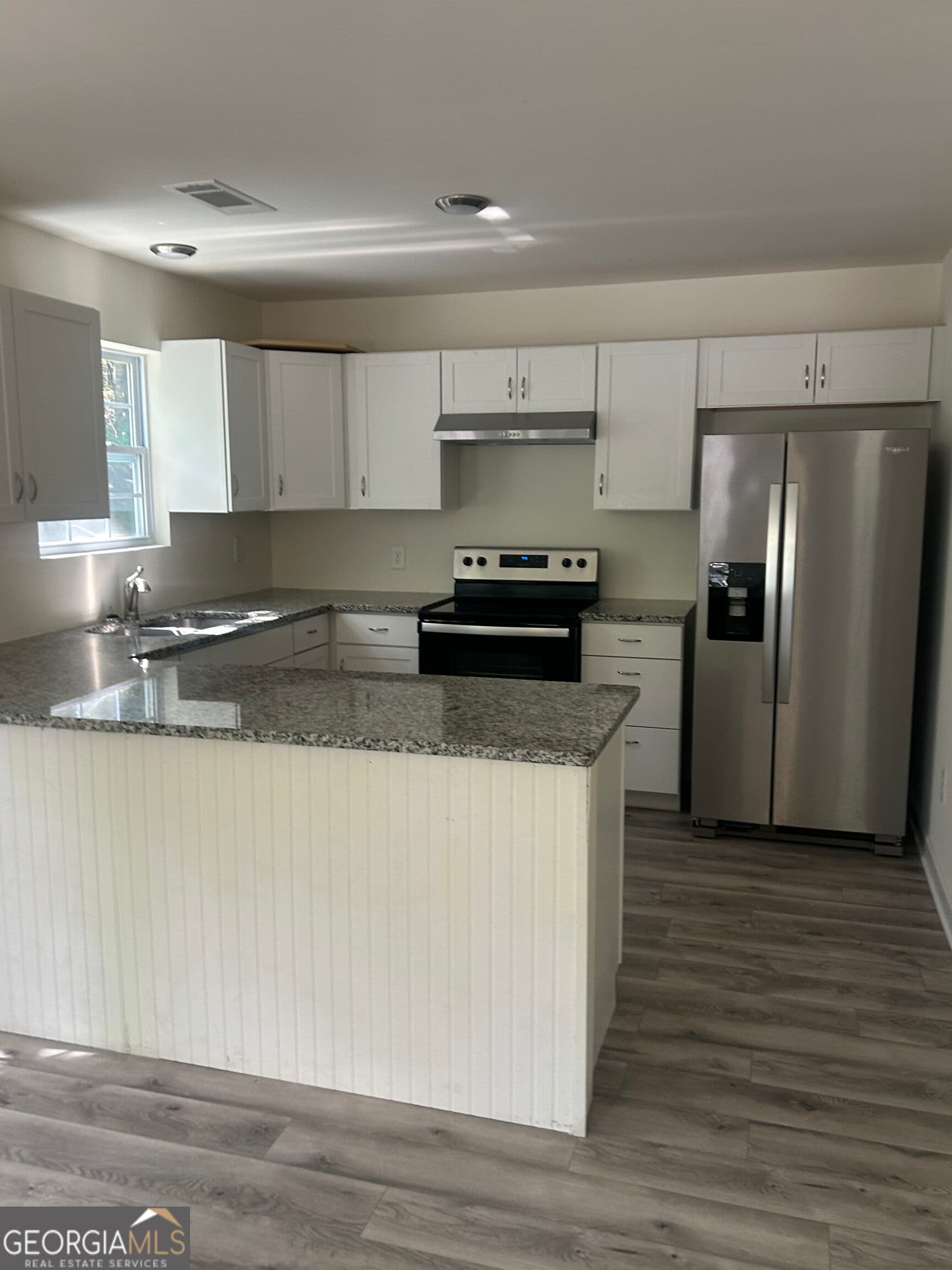 3 bedroom, 2.5 bathroom, 1,679 sq ft single family residence for rent at 7040 Hassana Lane, Fairburn, GA 30213 for $2,500 a month — photo 6