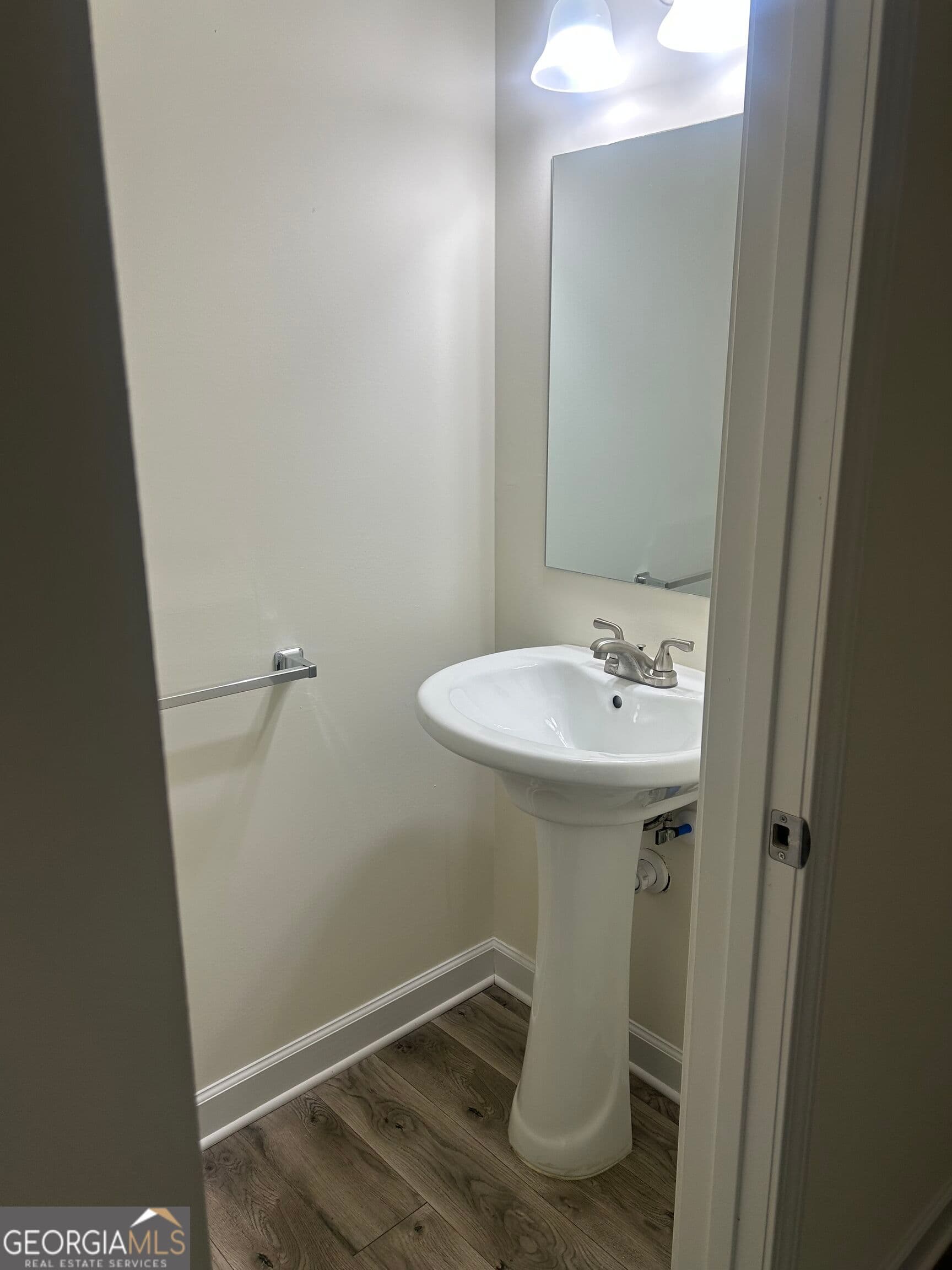 3 bedroom, 2.5 bathroom, 1,679 sq ft single family residence for rent at 7040 Hassana Lane, Fairburn, GA 30213 for $2,500 a month — photo 10