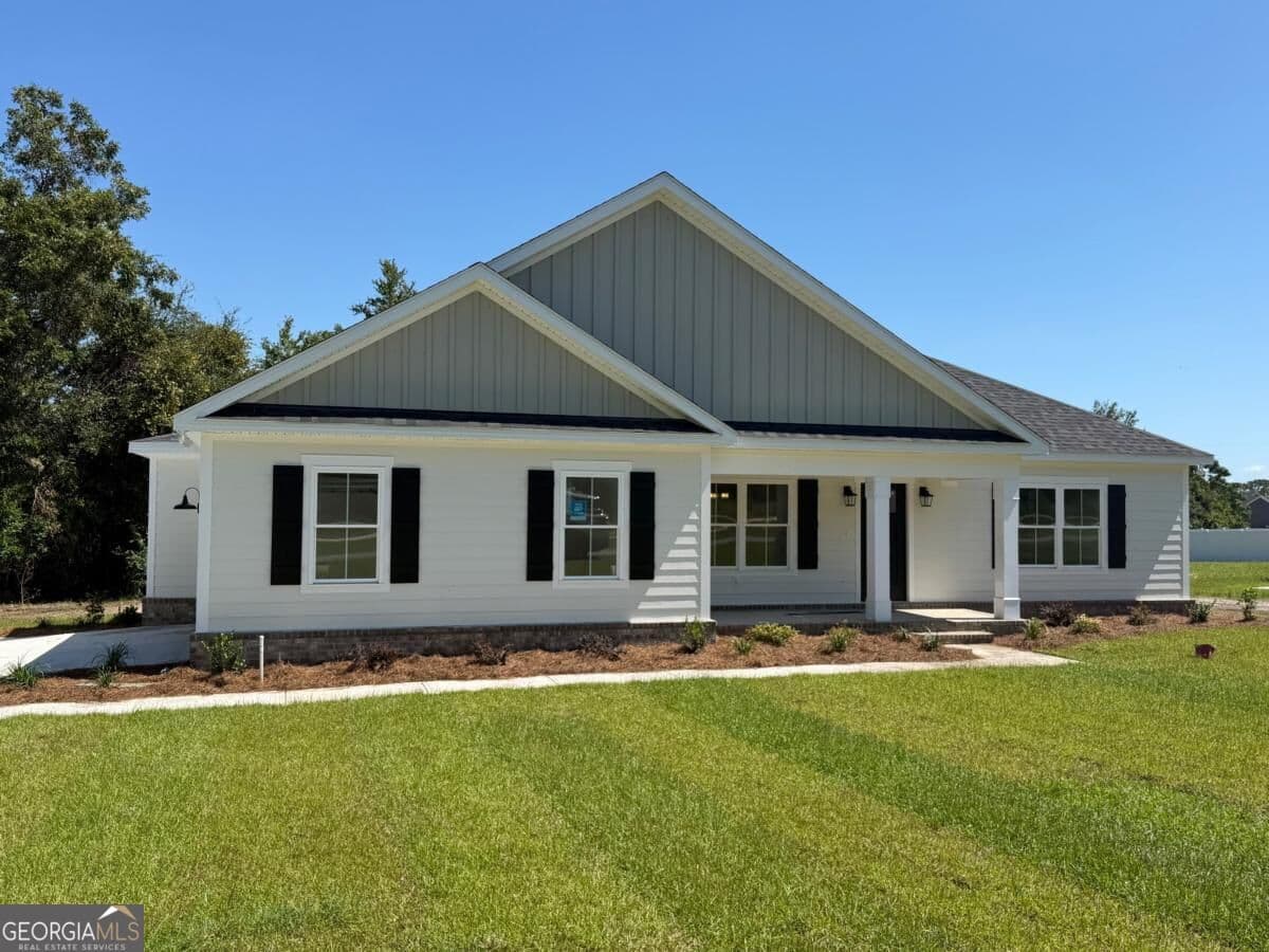 4 bedroom, 3 bathroom, 1,825 sq ft single family residence for sale at 0 Pin Oak Lane 1, Statesboro, GA 30458