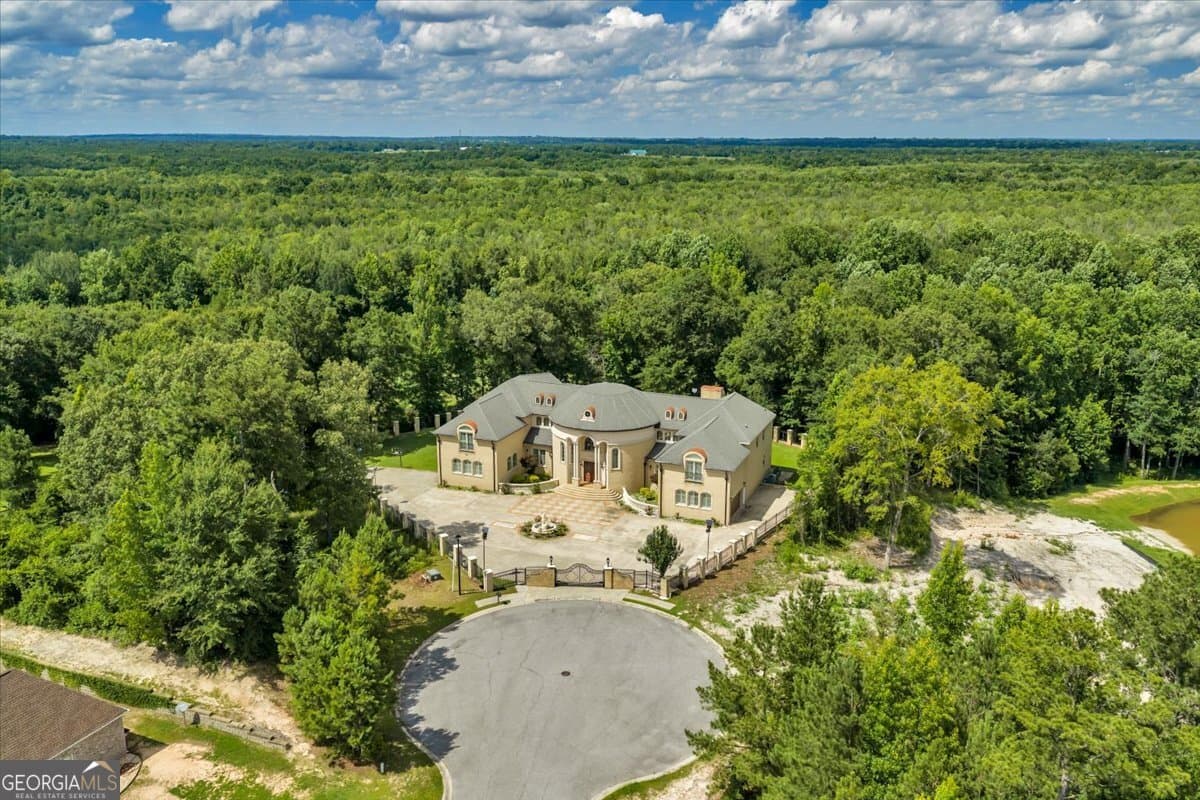 8 bedroom, 7 bathroom, 8,129 sq ft single family residence for sale at 505 Bellerive Court, Macon, GA 31216 — photo 5