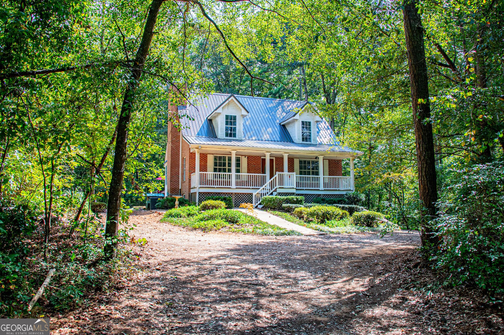 3 bedroom, 2 bathroom, 1,678 sq ft single family residence for sale at 1045 Grice Road, Roopville, GA 30170 — photo 2