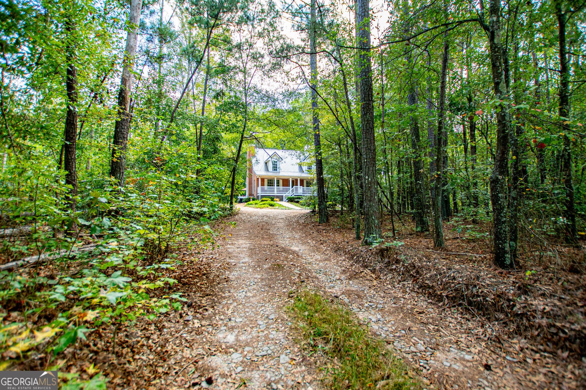 3 bedroom, 2 bathroom, 1,678 sq ft single family residence for sale at 1045 Grice Road, Roopville, GA 30170