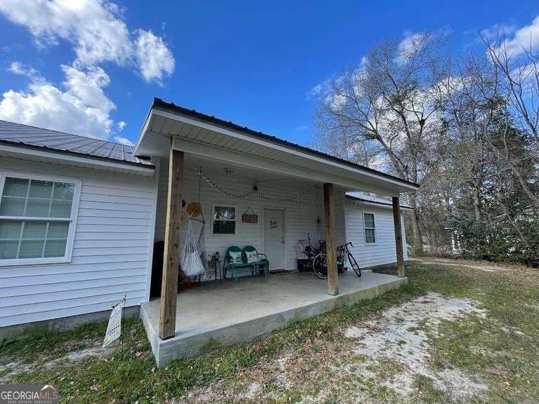 4 bedroom, 2 bathroom, 1,420 sq ft single family residence for sale at 114 Atkinson Drive, Swainsboro, GA 30401 — photo 5