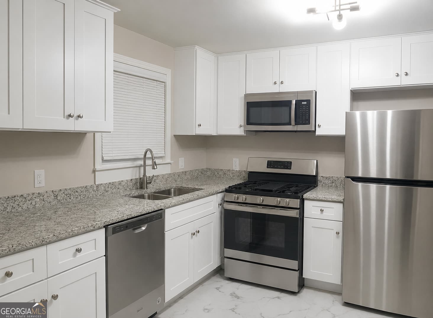 multi family for sale at 184 Wadley Street, Atlanta, GA 30314 — photo 2