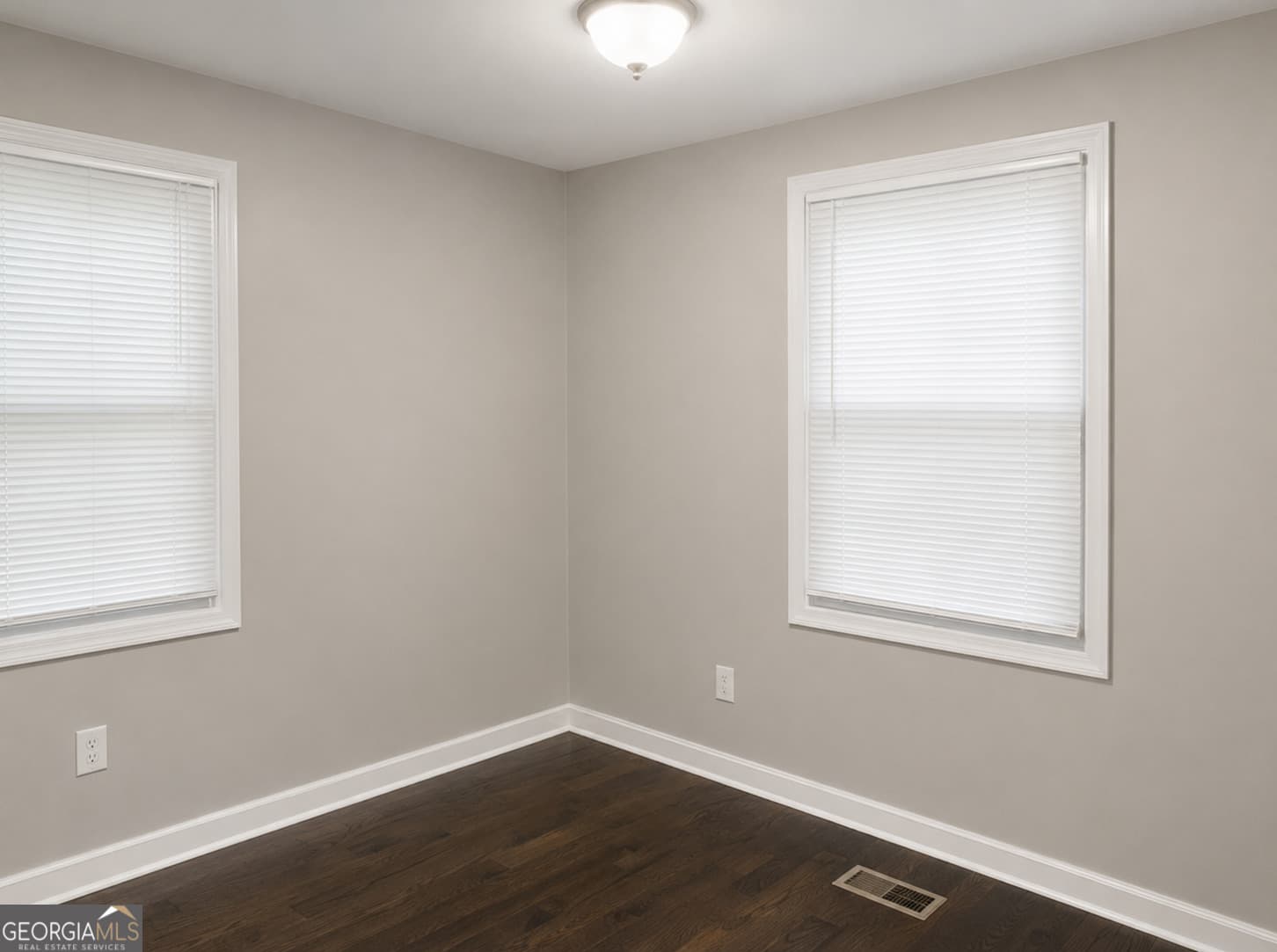 multi family for sale at 184 Wadley Street, Atlanta, GA 30314 — photo 4