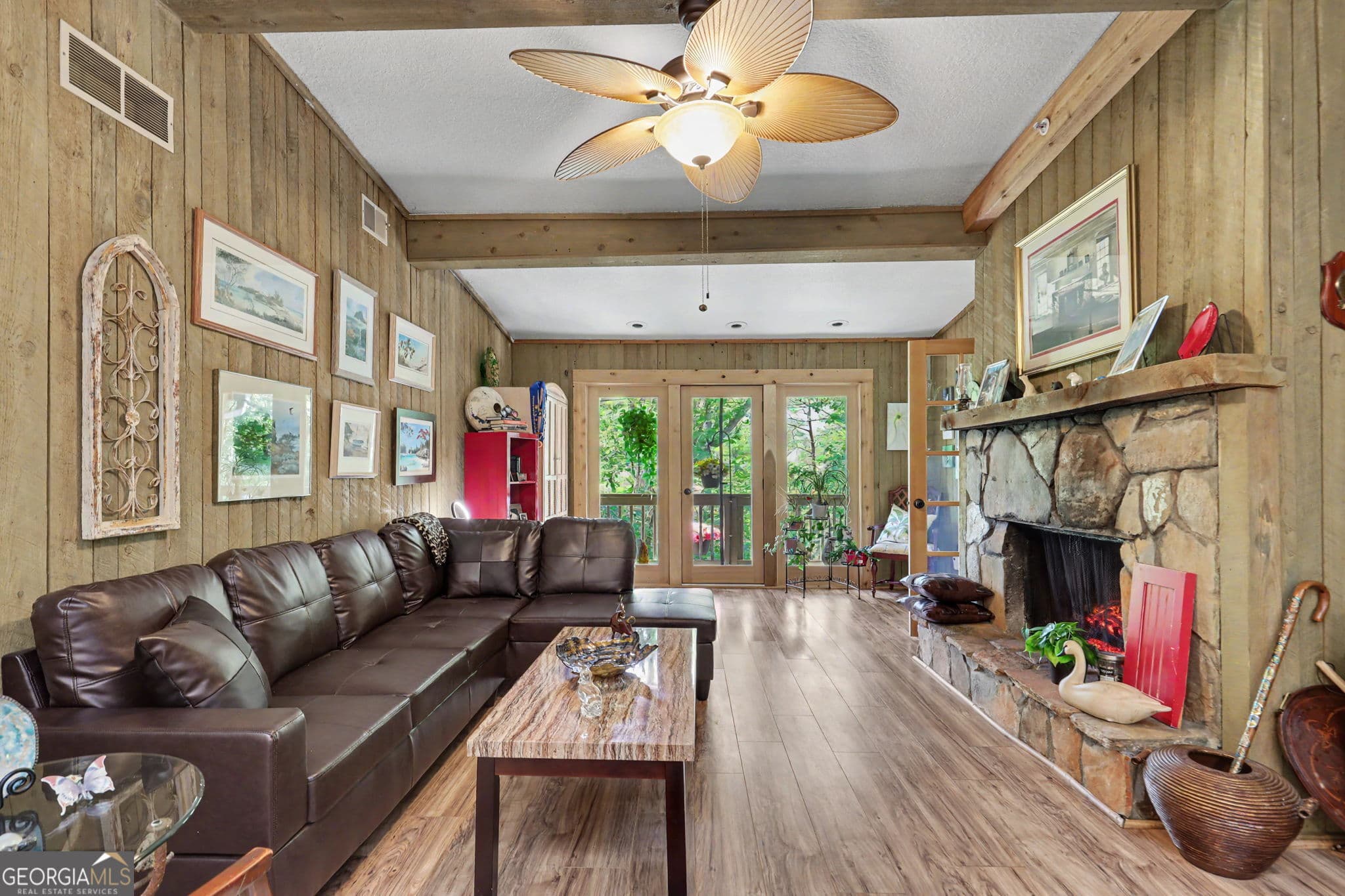3 bedroom, 3 bathroom, 1,800 sq ft condominium for sale at 227 Shakespeare Drive #303, Clayton, GA 30525 — photo 10
