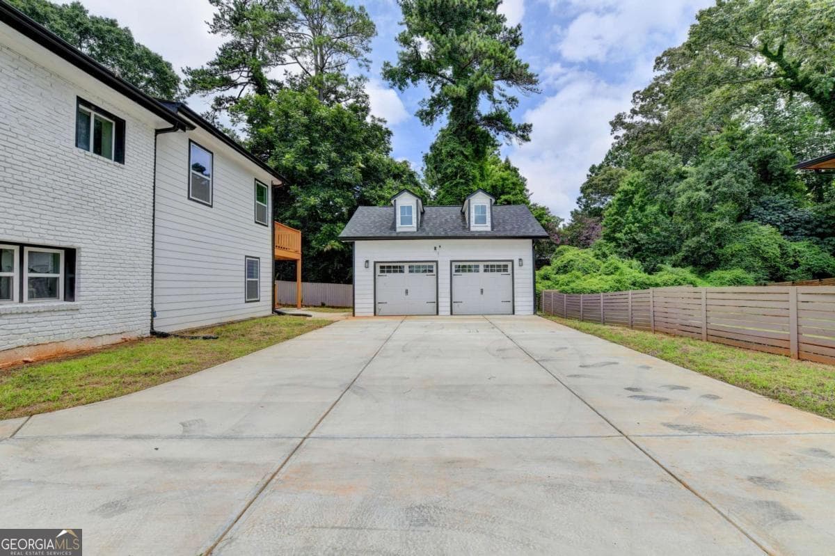 5 bedroom, 5 bathroom, 2,800 sq ft single family residence for sale at 3178 North Druid Hills Road, Decatur, GA 30033 — photo 6