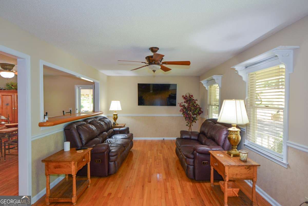 5 bedroom, 4 bathroom, 2,800 sq ft single family residence for sale at 41 Clark Station Road, Jasper, GA 30143 — photo 8