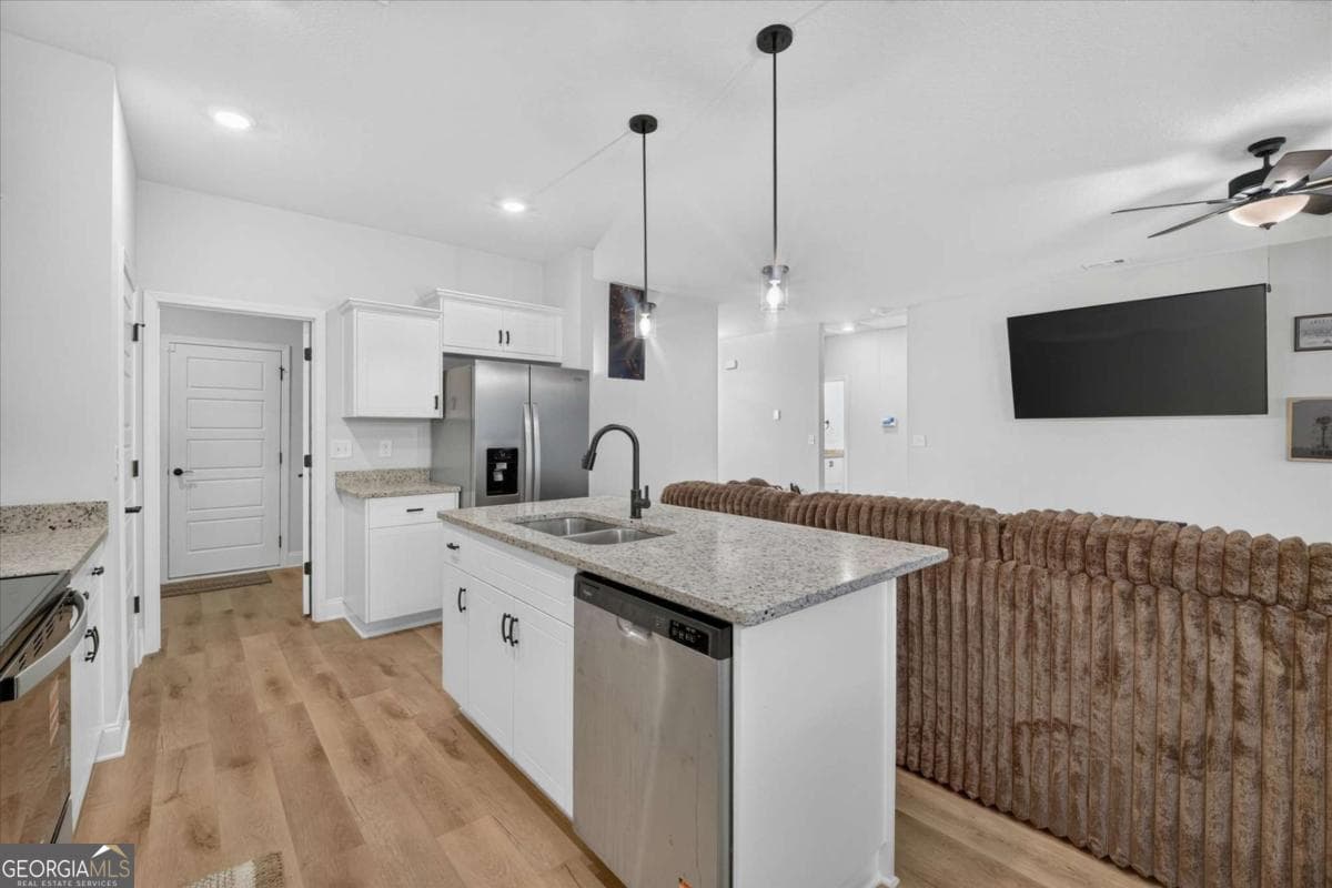 4 bedroom, 2 bathroom single family residence for sale at 329 Crosswinds Drive, Rincon, GA 31326 — photo 7