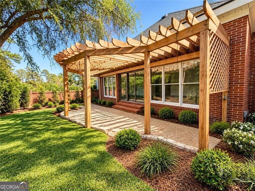 4 bedroom, 3 bathroom, 3,162 sq ft single family residence for sale at 6 Conifer Square, Augusta, GA 30909 — photo 6