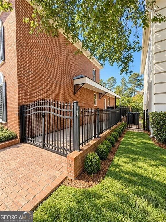 4 bedroom, 3 bathroom, 3,162 sq ft single family residence for sale at 6 Conifer Square, Augusta, GA 30909 — photo 5