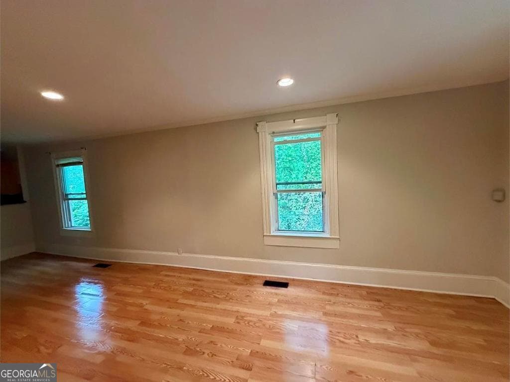 3 bedroom, 2 bathroom, 1,508 sq ft single family residence for sale at 1821 E Farris Avenue, Atlanta, GA 30344 — photo 6