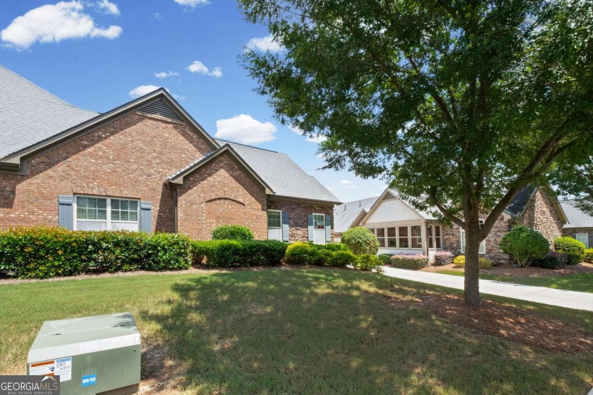 3 bedroom, 3 bathroom, 2,230 sq ft condominium for sale at 4206 Lanier Ridge Walk 504, Cumming, GA 30041 — photo 7