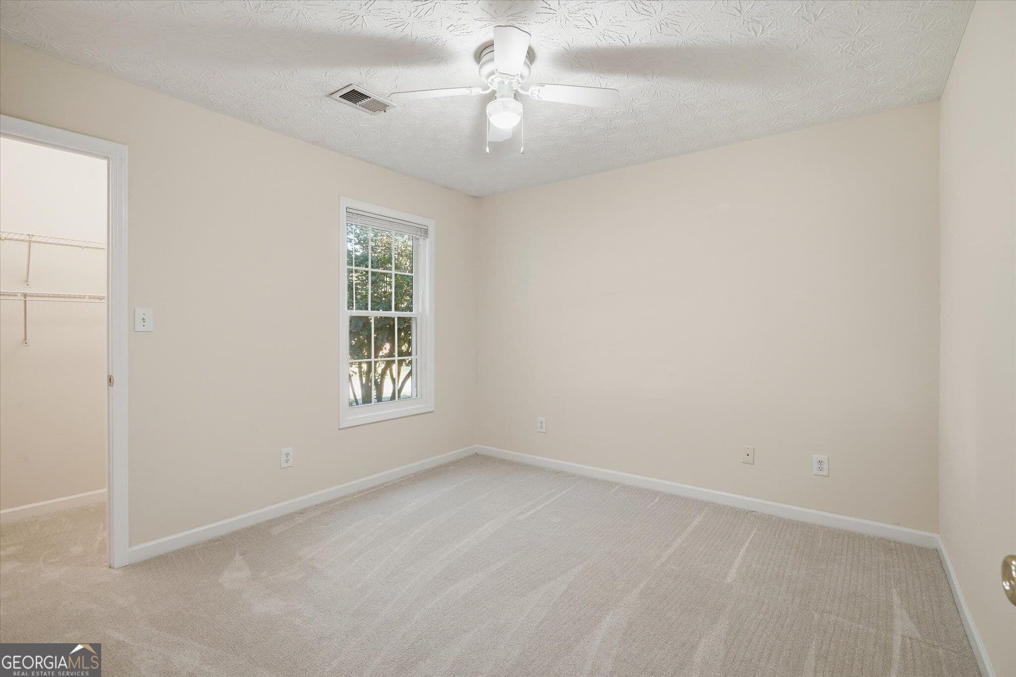 4 bedroom, 3 bathroom single family residence for sale at 4225 Ruby Forest Boulevard, Suwanee, GA 30024 — photo 7