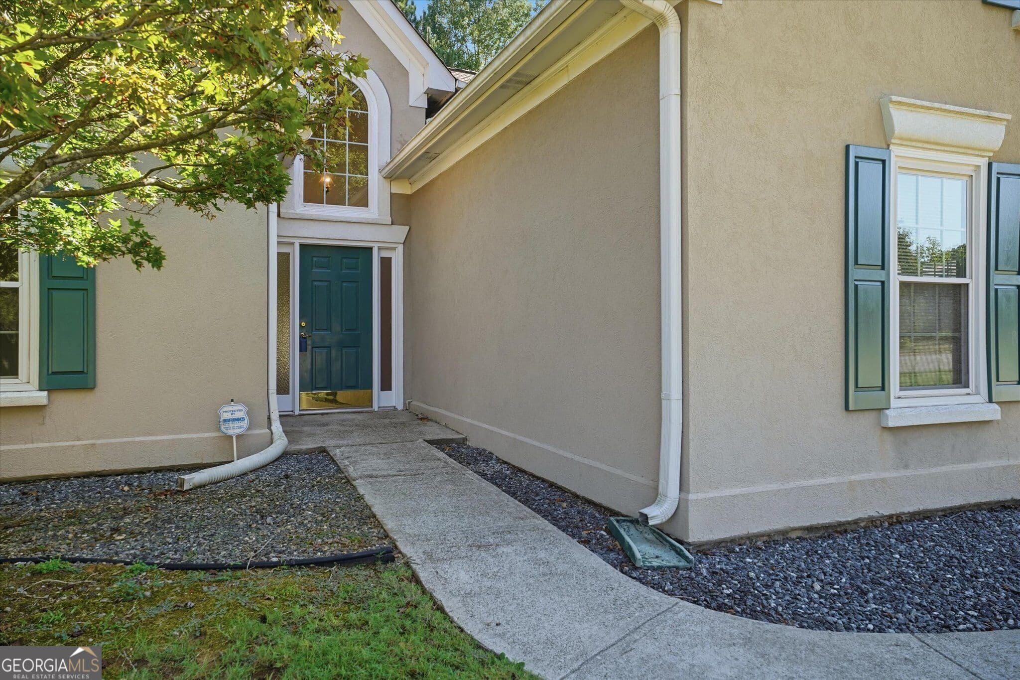 4 bedroom, 3 bathroom single family residence for sale at 4225 Ruby Forest Boulevard, Suwanee, GA 30024 — photo 4