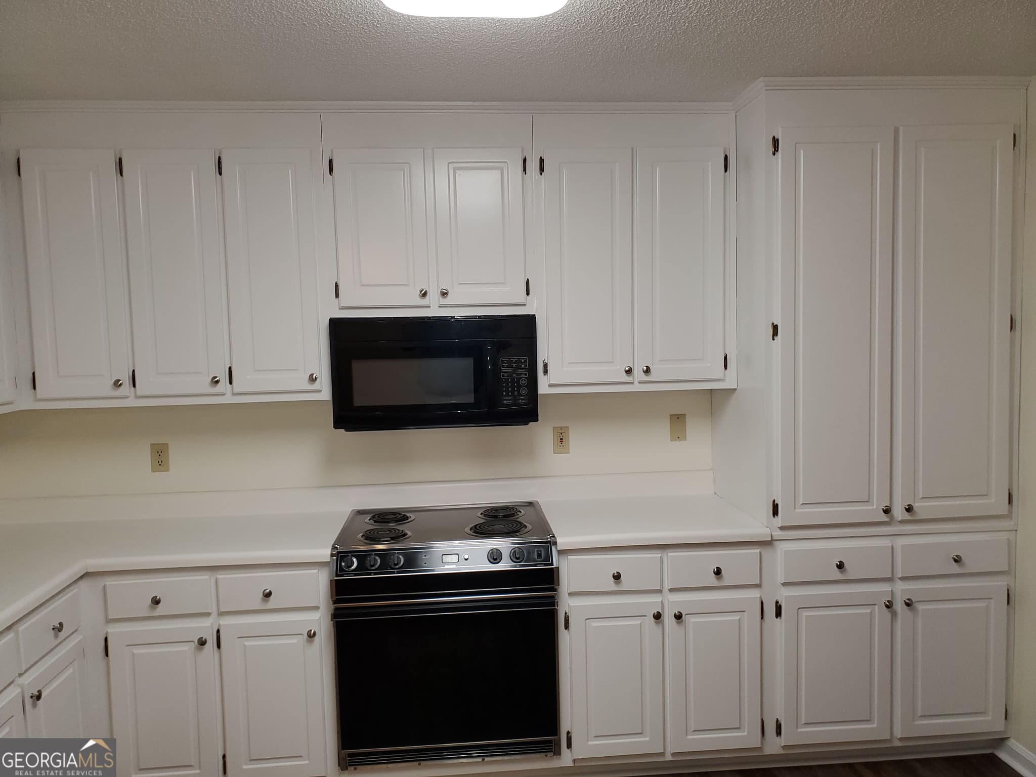 3 bedroom, 2 bathroom single family residence for rent at 1111 Brookhaven Drive, Dublin, GA 31021 for $1,900 a month — photo 5