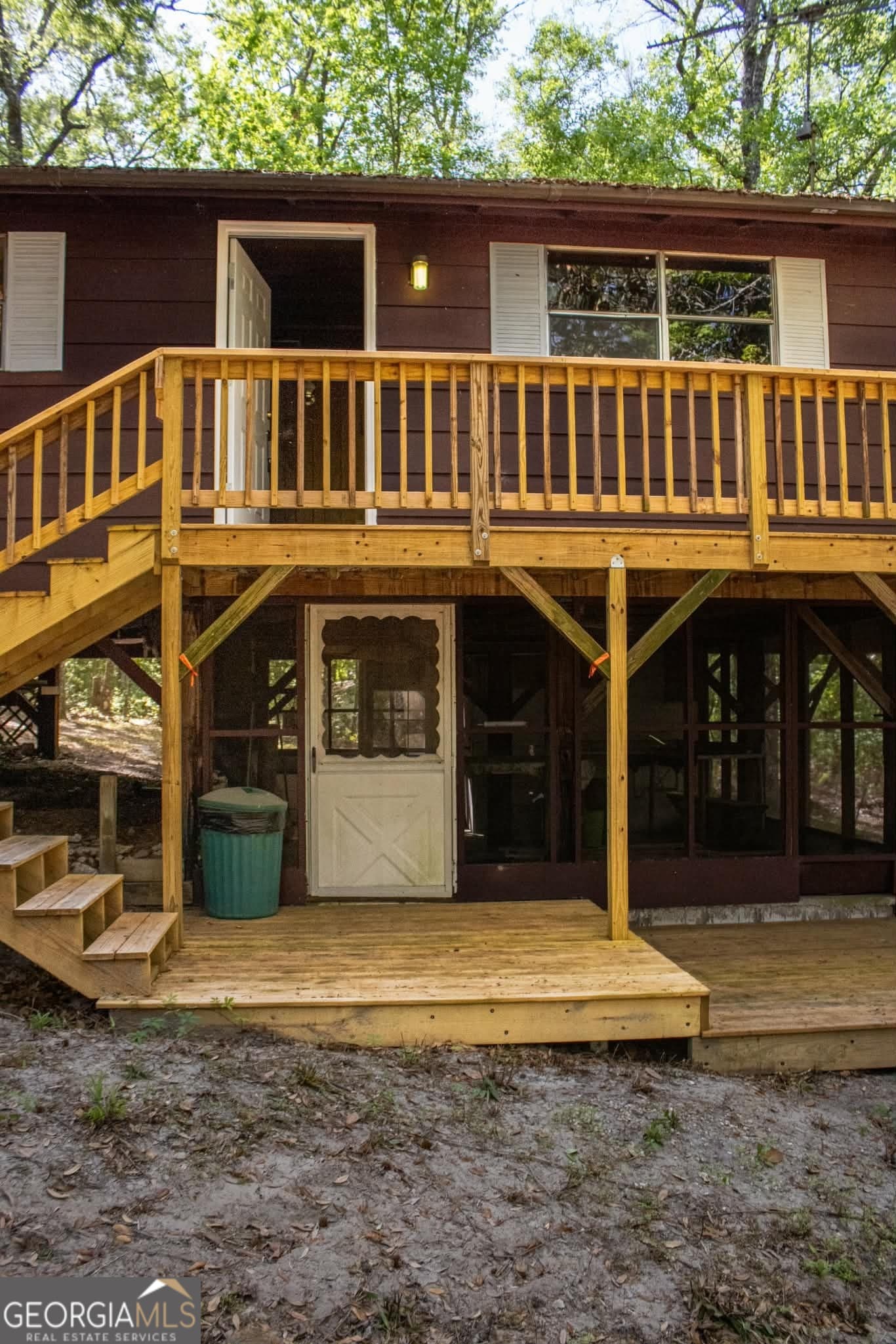 2 bedroom, 1 bathroom, 640 sq ft cabin,single family residence for sale at 287 Shady Bluff Lane, Waynesville, GA 31566 — photo 5