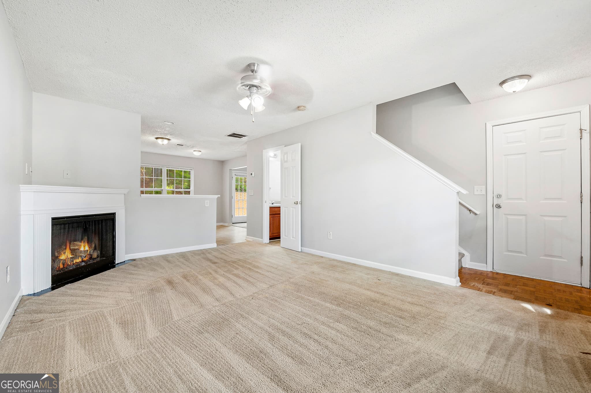 3 bedroom, 2.5 bathroom, 1,404 sq ft single family residence for sale at 524 Jaclyn Circle, Mcdonough, GA 30253 — photo 7