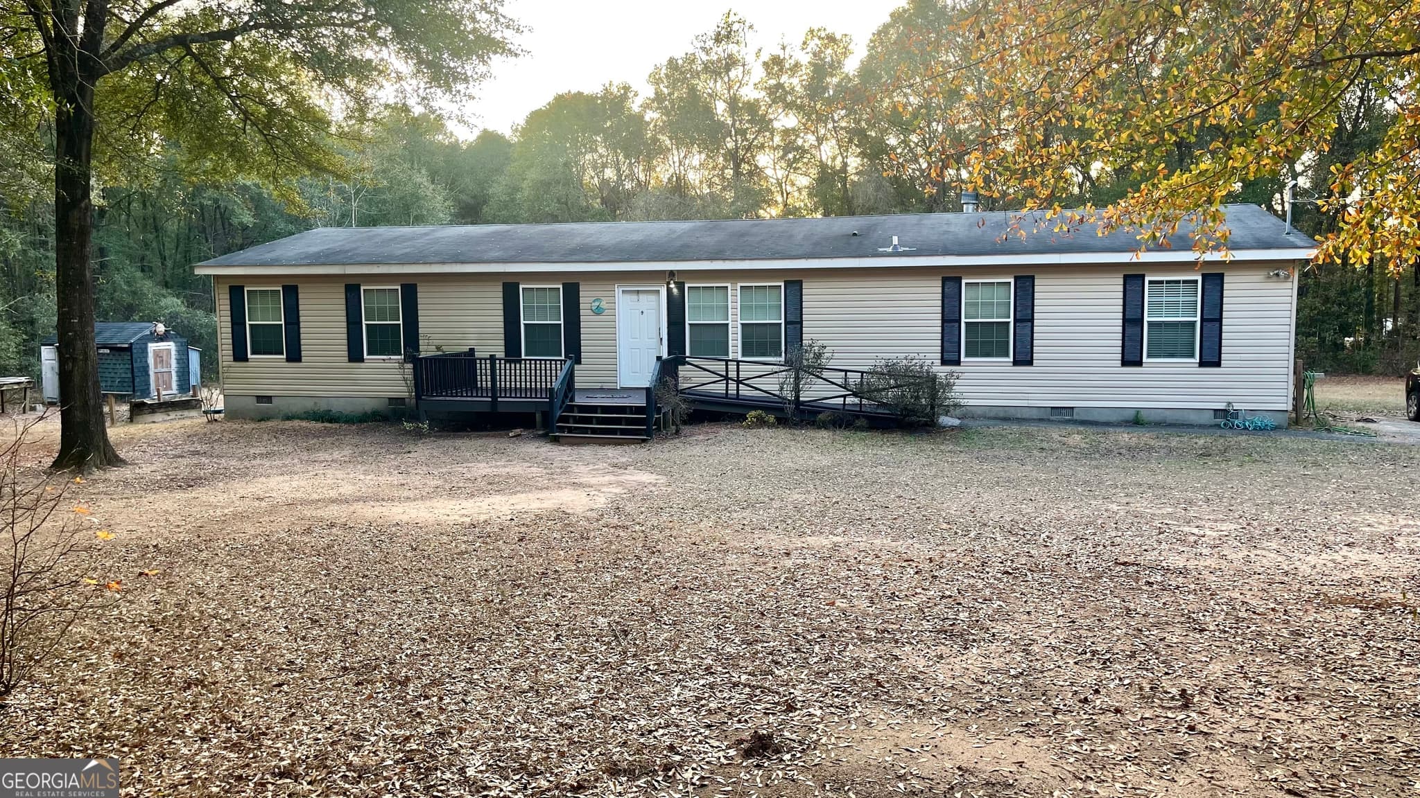 4 bedroom, 3 bathroom, 2,160 sq ft single family residence for sale at 21 Ruby Road, Hawkinsville, GA 31036