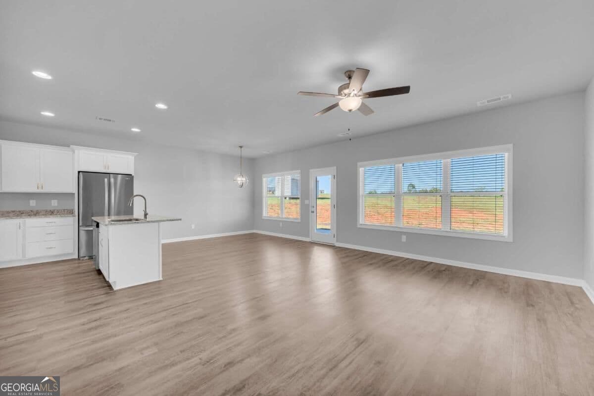 3 bedroom, 2 bathroom, 1,512 sq ft single family residence for sale at 1177 Dortch Road, Eastanollee, GA 30538 — photo 8