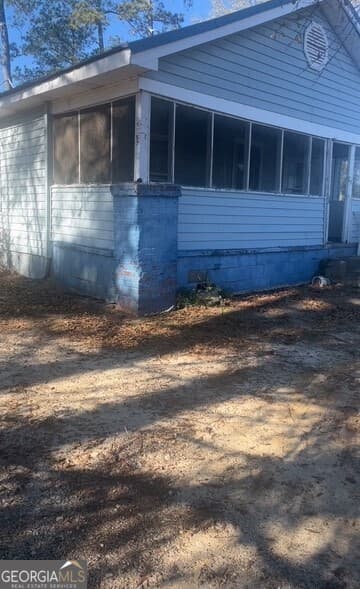 3 bedroom, 1 bathroom, 1,312 sq ft single family residence for sale at 1650 Ware McLendon Road, Tignall, GA 30668 — photo 2