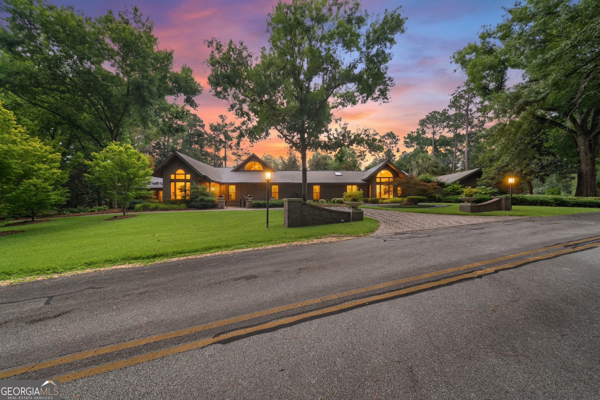 4 bedroom, 5 bathroom, 7,594 sq ft single family residence for sale at 233 Azalea Drive, Statesboro, GA 30458 — photo 2