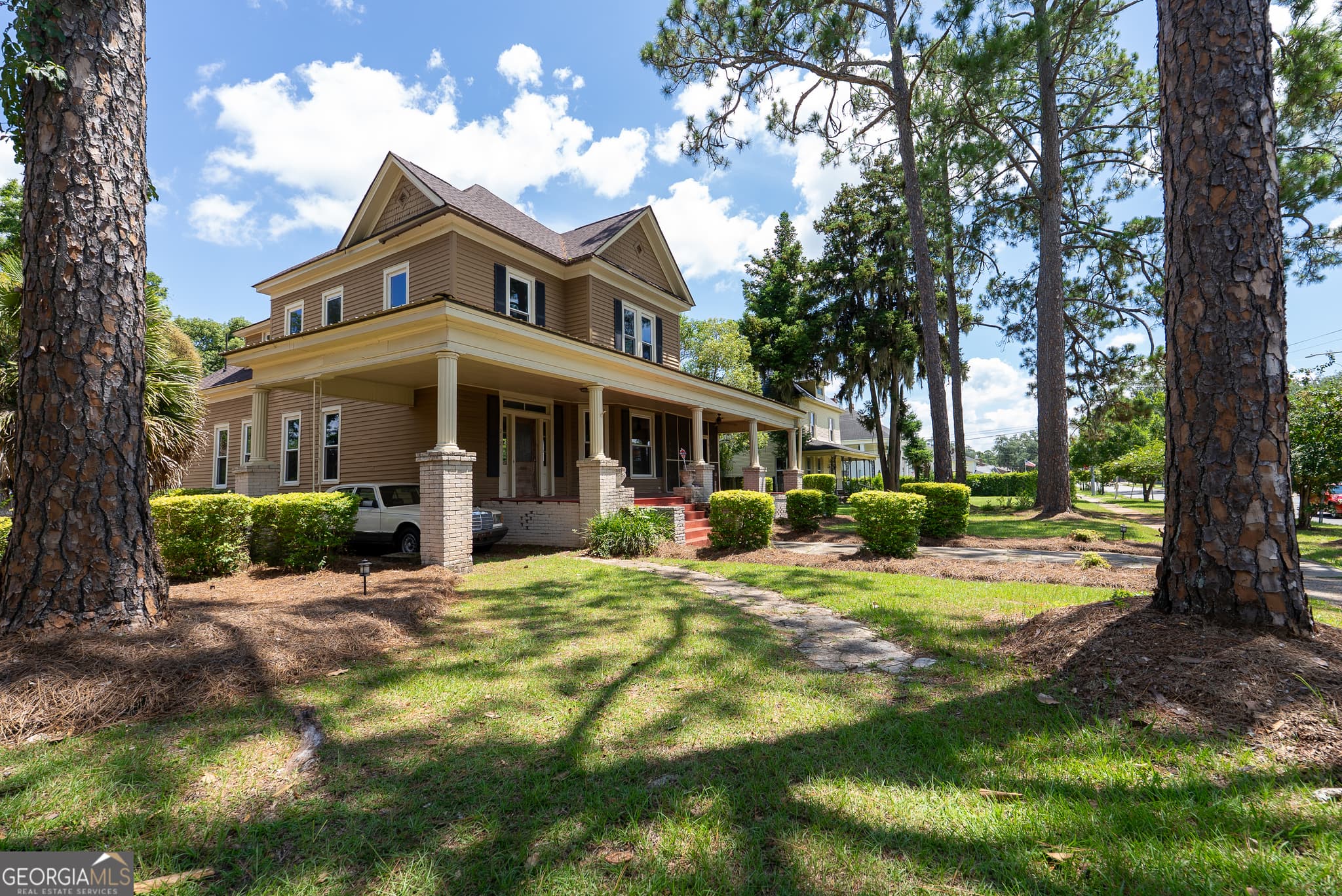 3 bedroom, 2 bathroom, 2,940 sq ft single family residence for sale at 212 Hand Avenue, Pelham, GA 31779 — photo 9