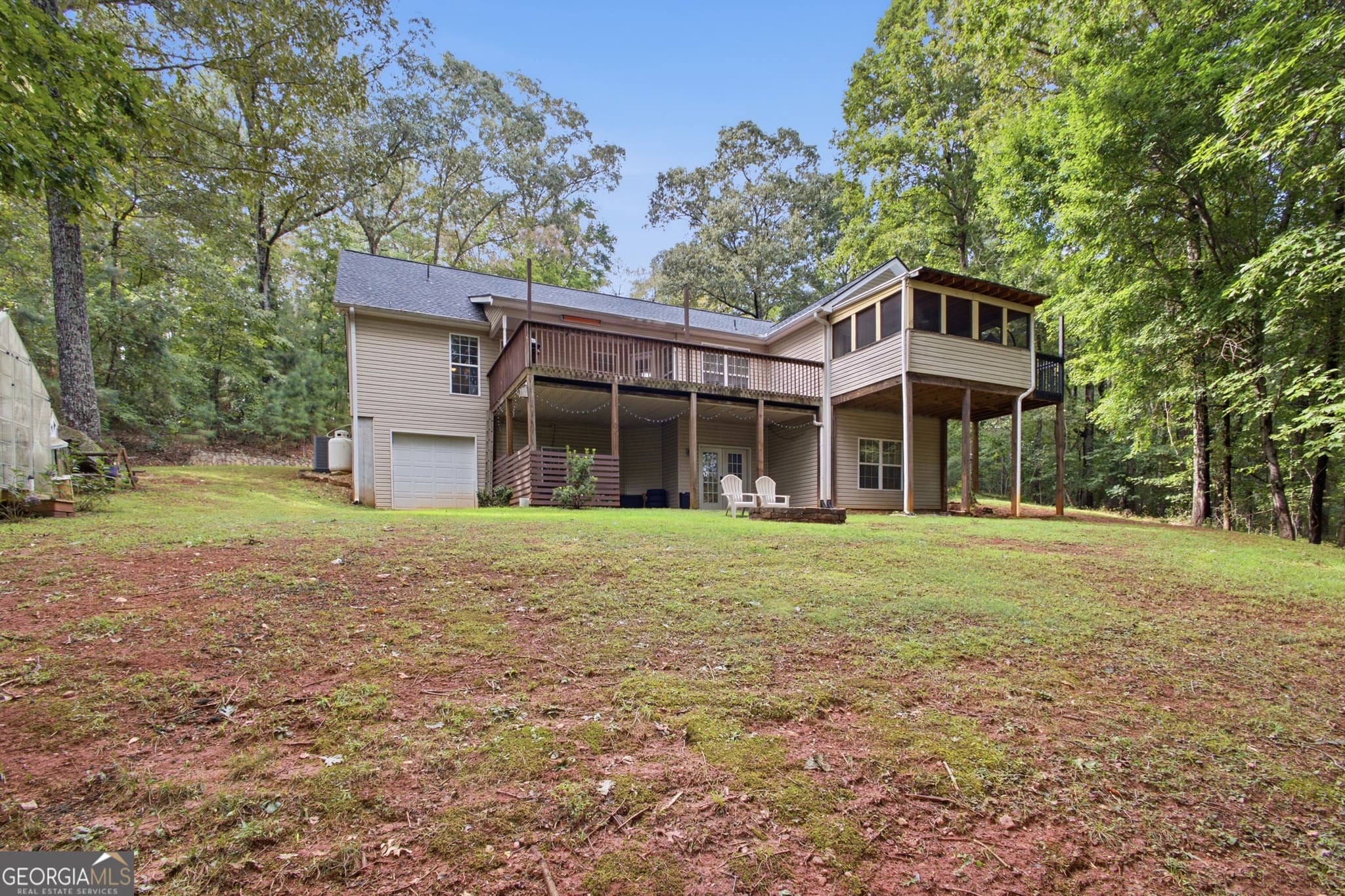 5 bedroom, 3 bathroom, 4,006 sq ft single family residence for sale at 192 Sweetbriar Drive, Demorest, GA 30535 — photo 5