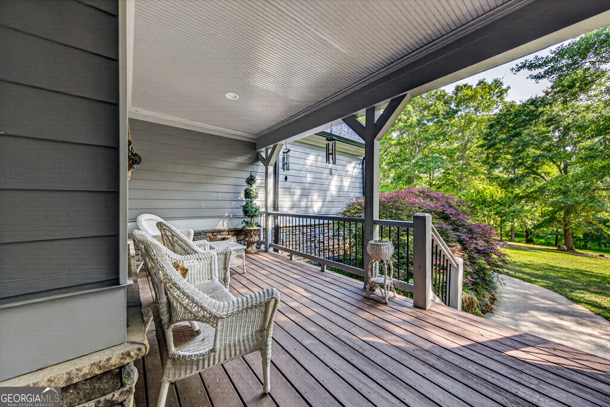 5 bedroom, 4.5 bathroom, 5,800 sq ft single family residence for sale at 135 Canters Run, Homer, GA 30547 — photo 3