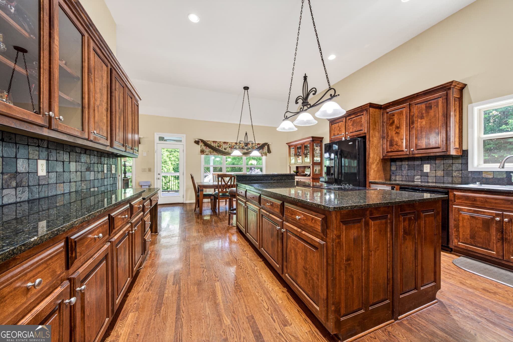 5 bedroom, 4.5 bathroom, 5,800 sq ft single family residence for sale at 135 Canters Run, Homer, GA 30547 — photo 10