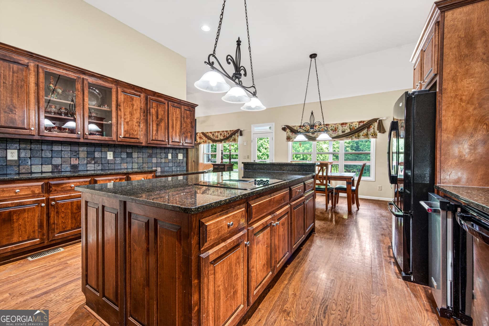 5 bedroom, 4.5 bathroom, 5,800 sq ft single family residence for sale at 135 Canters Run, Homer, GA 30547 — photo 8