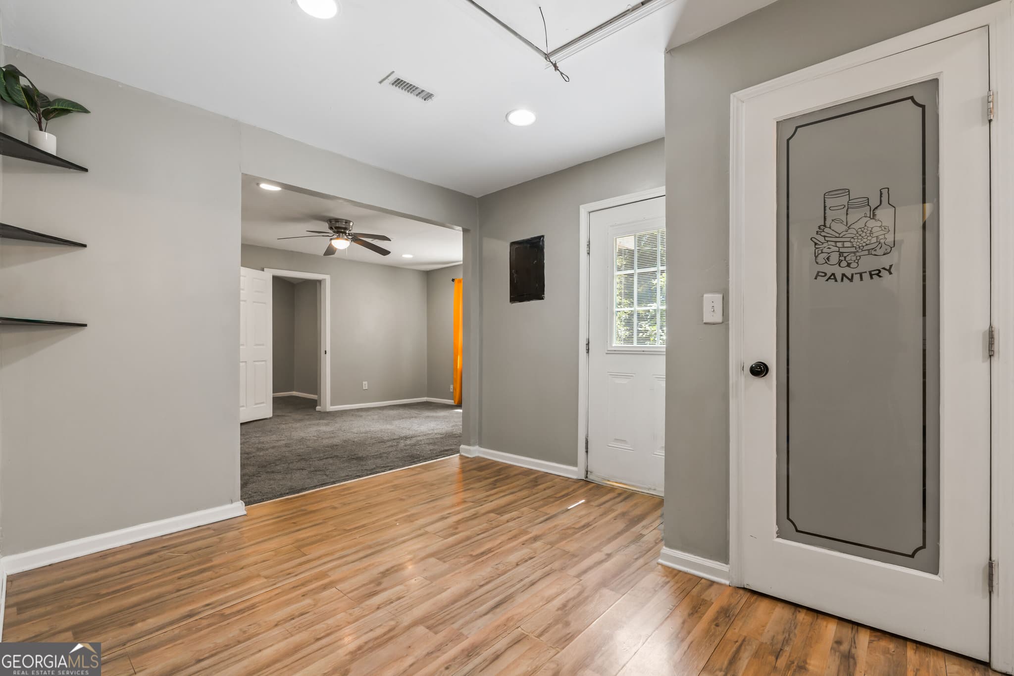 3 bedroom, 2 bathroom, 1,218 sq ft single family residence for sale at 45 Domineck Street, Newnan, GA 30263 — photo 6