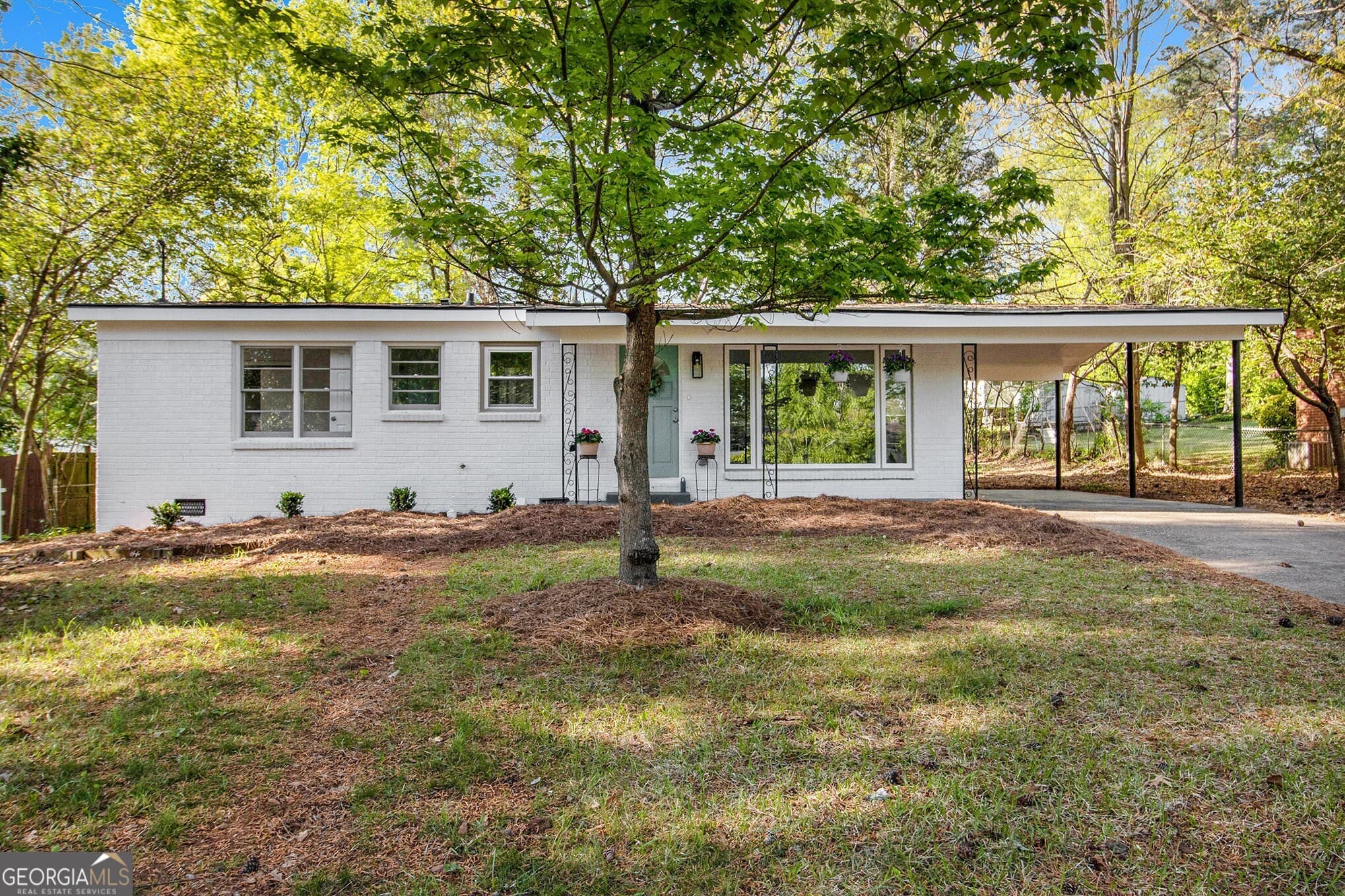 3 bedroom, 2 bathroom, 1,050 sq ft single family residence sold at 331 Zelma Street, Marietta, GA 30060