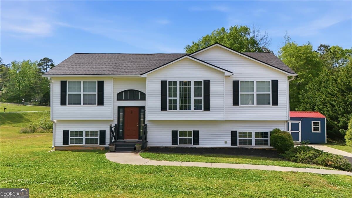 4 bedroom, 3 bathroom, 1,663 sq ft single family residence sold at 9 Montana Drive, Cedartown, GA 30125
