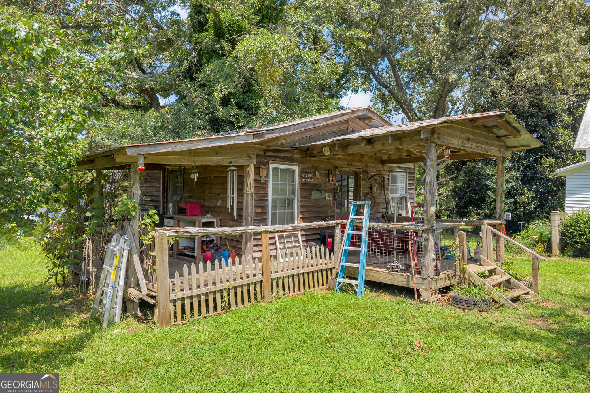 3 bedroom, 1 bathroom, 1,975 sq ft single family residence for sale at 1404 W Main Street, Bowersville, GA 30516 — photo 10