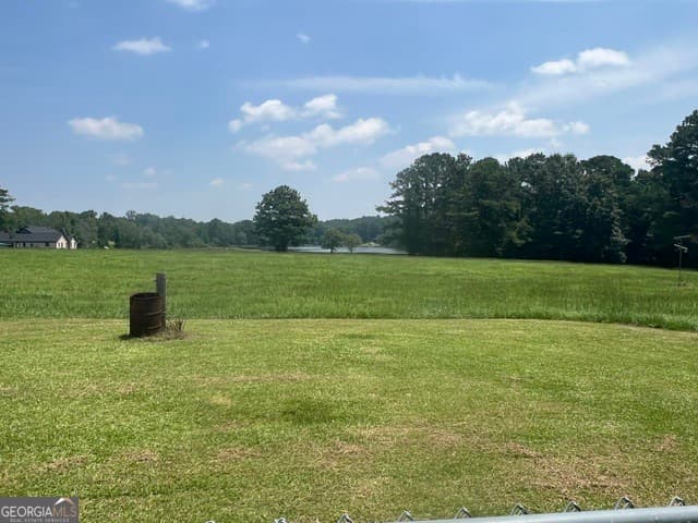 3 bedroom, 2 bathroom, 1,882 sq ft single family residence for sale at 64 Lake Drive, Manchester, GA 31816 — photo 6