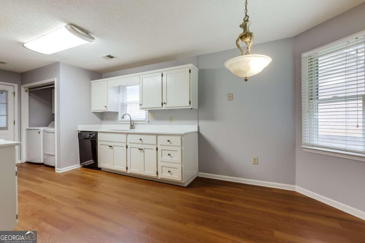 3 bedroom, 2 bathroom, 1,233 sq ft single family residence for sale at 137 Lucy Lane, Athens, GA 30606 — photo 10