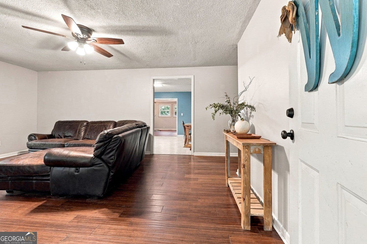 3 bedroom, 1 bathroom, 1,386 sq ft single family residence for sale at 698 Spring Place Road, White, GA 30184 — photo 5