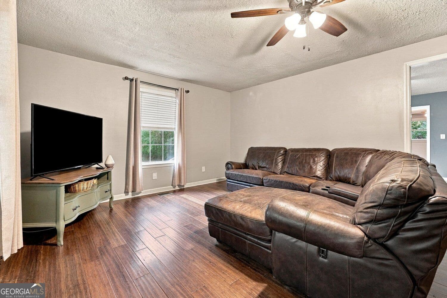 3 bedroom, 1 bathroom, 1,386 sq ft single family residence for sale at 698 Spring Place Road, White, GA 30184 — photo 8