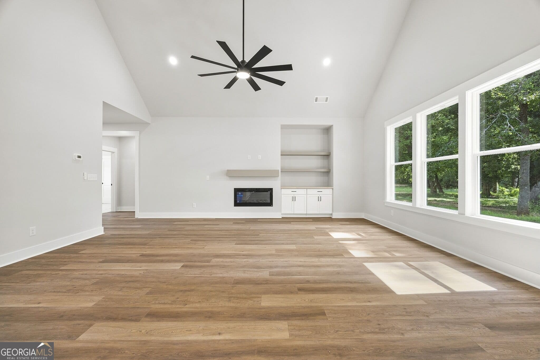4 bedroom, 2.5 bathroom, 2,000 sq ft single family residence for sale at 336 Burg Road, Jenkinsburg, GA 30234 — photo 7