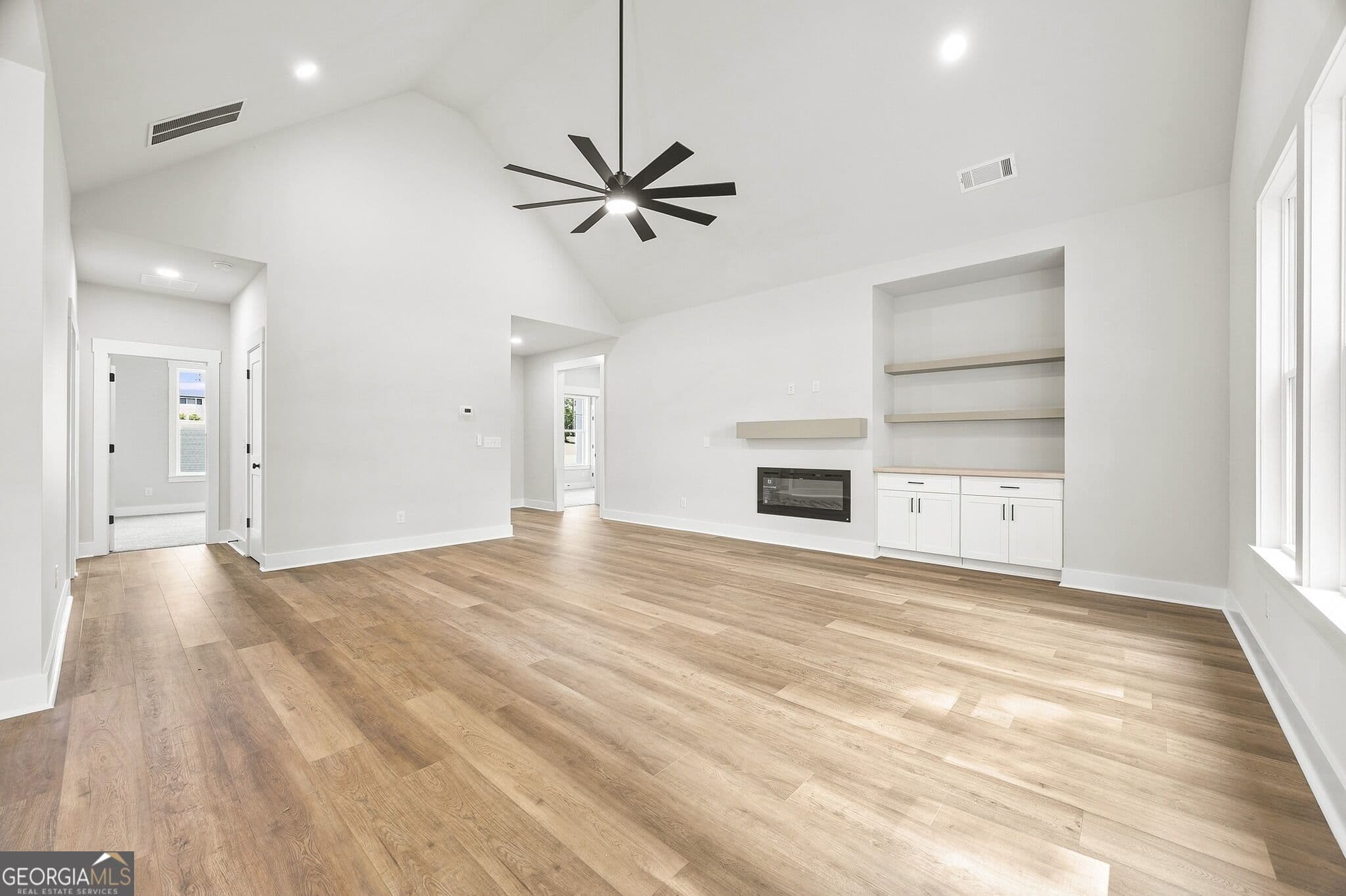 4 bedroom, 2.5 bathroom, 2,000 sq ft single family residence for sale at 336 Burg Road, Jenkinsburg, GA 30234 — photo 8