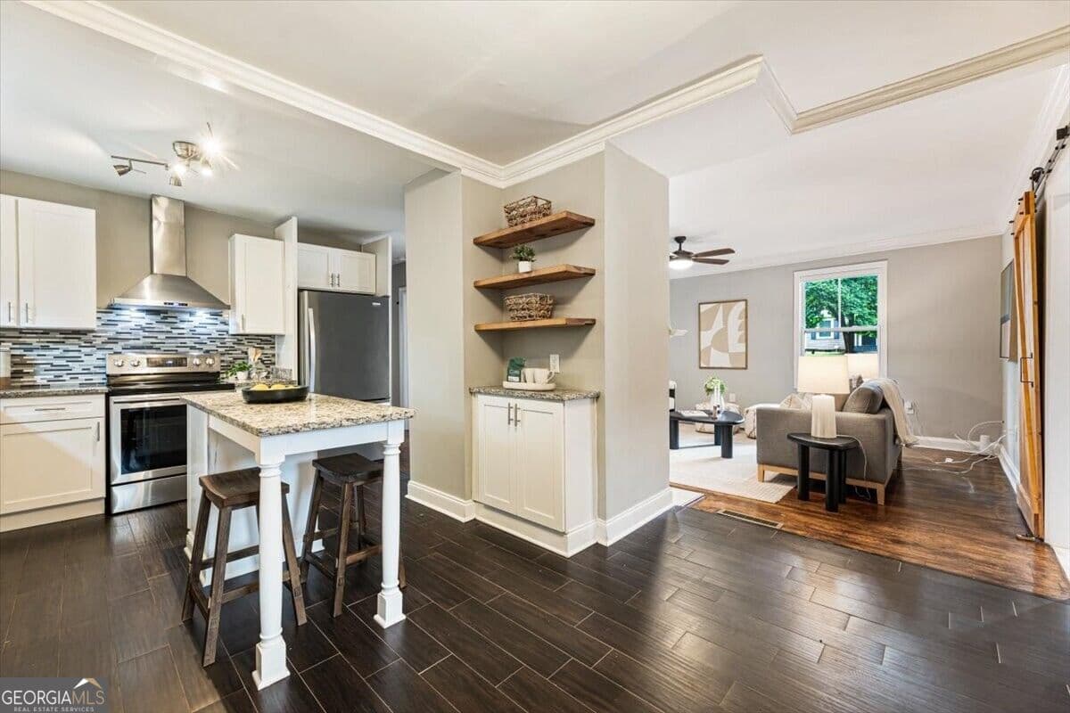 3 bedroom, 2.5 bathroom, 1,221 sq ft single family residence for sale at 1531 Belmont Avenue, Atlanta, GA 30310 — photo 10