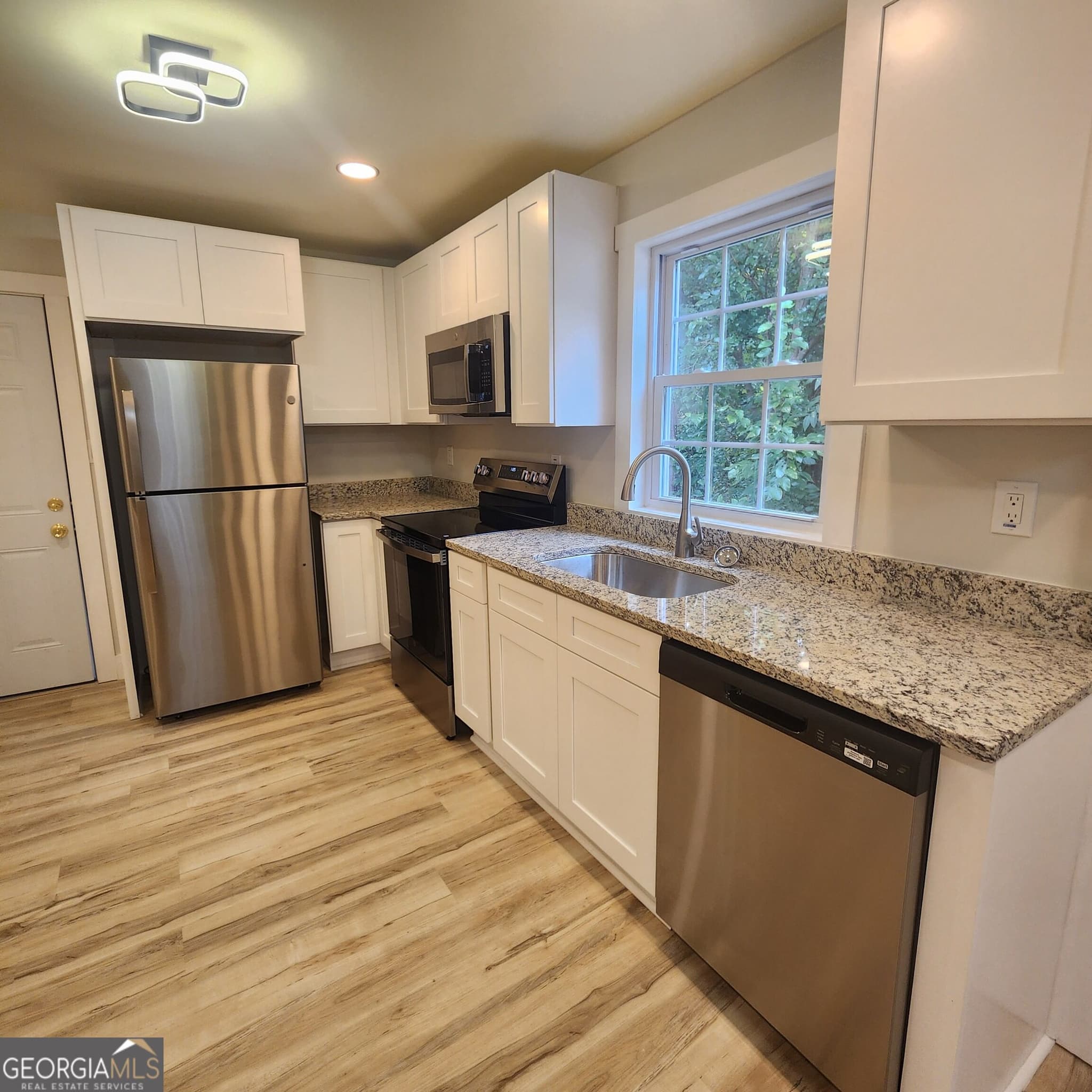 3 bedroom, 2 bathroom single family residence for sale at 2039 Gober Avenue, Smyrna, GA 30080 — photo 8