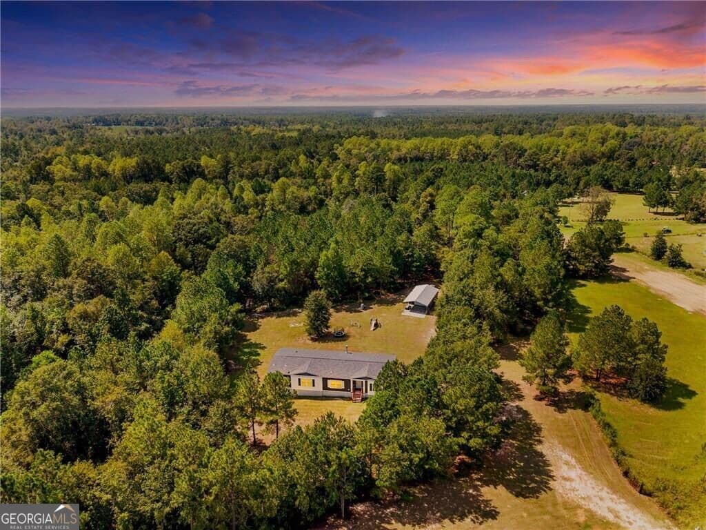 4 bedroom, 2.5 bathroom, 2,263 sq ft manufactured home,single family residence for sale at 4179 Nevils Groveland Road, Pembroke, GA 31321
