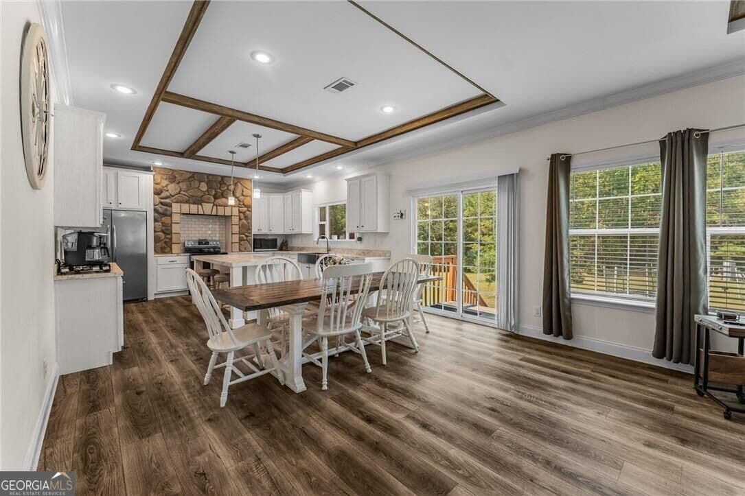 4 bedroom, 2.5 bathroom, 2,263 sq ft manufactured home,single family residence for sale at 4179 Nevils Groveland Road, Pembroke, GA 31321 — photo 8